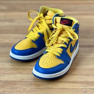 Toddler Nike Jordan Retro 1 High OG Sneakers
